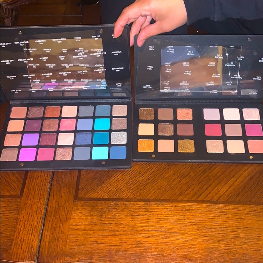 1 Natasha pallete left ( brown one)